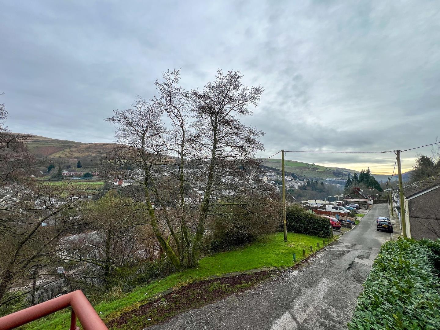 Garreg Road, Pontycymer, Bridgend County Borough, CF32 8EL